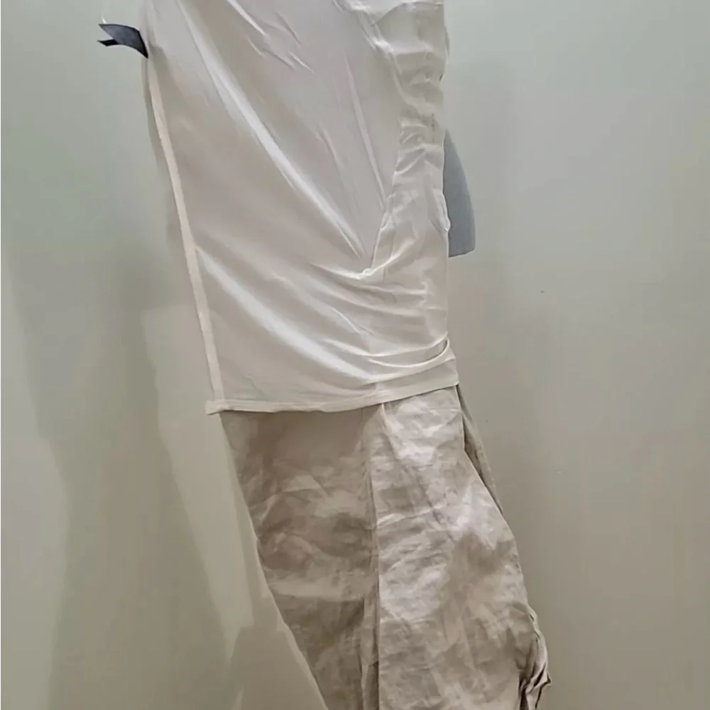 Donna Karan Sz US 4, GB 6 Ecru Silk Skirt - Picture 11 of 16